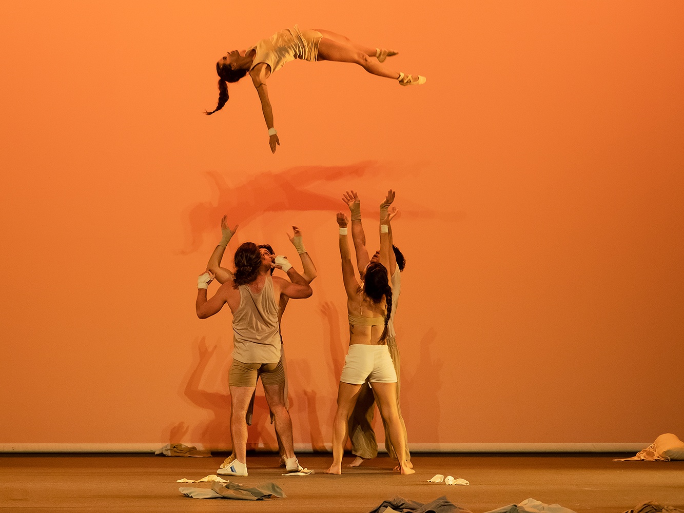 Espectaculo desprovisto 36